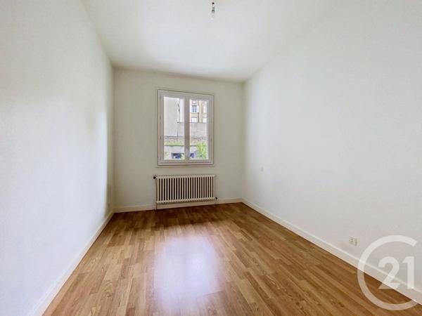 Appartement F3 Bis à vendre  4 pièces - 108 m 2   LE PUY EN VELAY  - 43