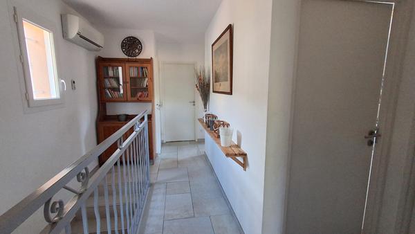 Ensuès-la-Redonne (13820) Villa Type 6 plein sud avec Piscine et Garage