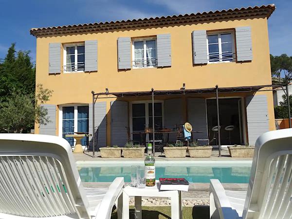 Ensuès-la-Redonne (13820) Villa Type 6 plein sud avec Piscine et Garage