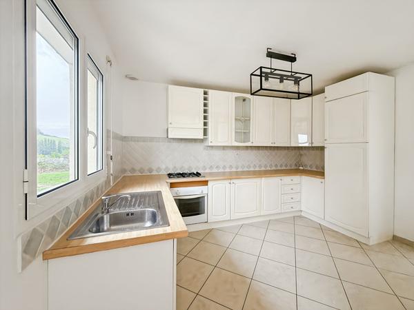 Maison de plain pied Ménesqueville 4 pièce(s)