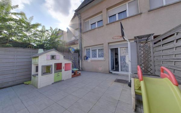 Appartement à vendre    3 pièces • 78 m2 Drancy