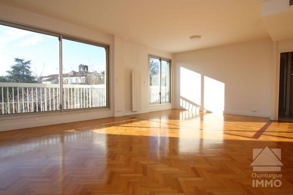 Grand appartement familial  - Proche Cours Sablon