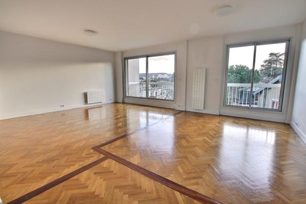 Grand appartement familial  - Proche Cours Sablon