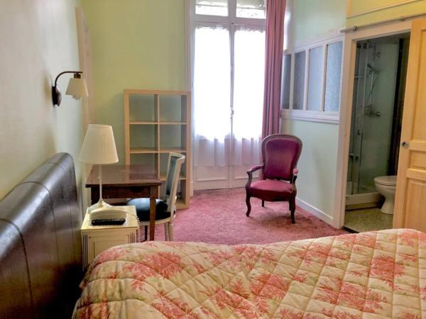 À Vendre – Hôtel** Restaurant – Bourbon-l’Archambault (03160)