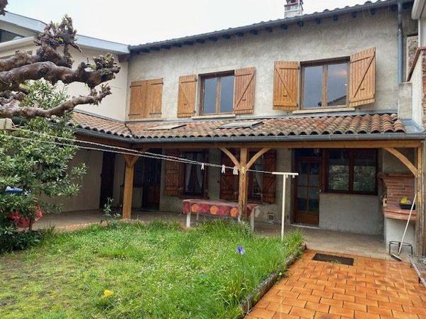 Maison à vendre - 6 pièces - 194 m² Blagnac (31700)