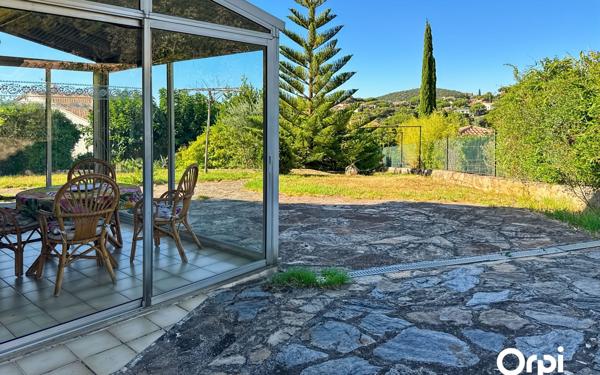 Maison à vendre    8 pièces •  Cavalaire-sur-Mer