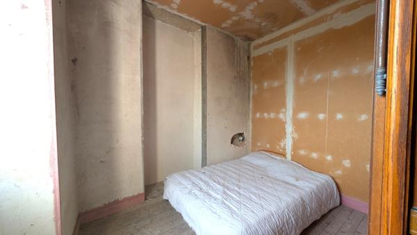 Maison à vendre 4 pièces PACY SUR ARMANCON (89)