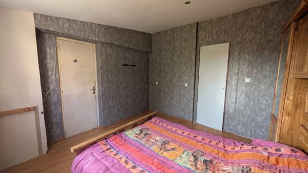 Maison à vendre 4 pièces PACY SUR ARMANCON (89)
