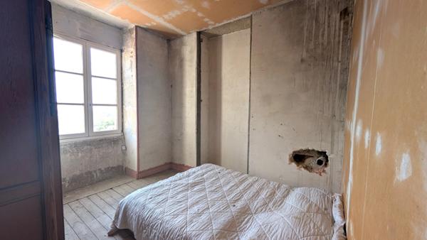 Maison à vendre 4 pièces PACY SUR ARMANCON (89)