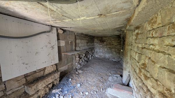 Maison à vendre 4 pièces PACY SUR ARMANCON (89)