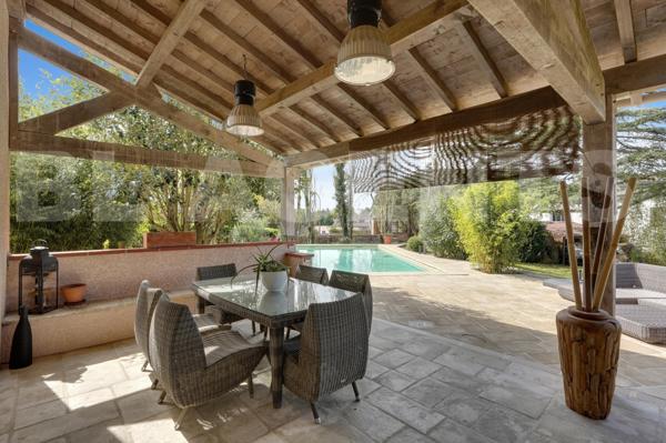 Magnifique Maison Familiale avec de très belles Prestations 