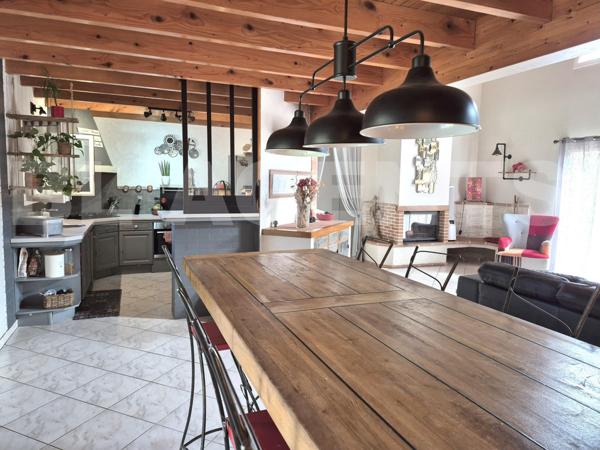 Magnifique Maison Familiale avec de très belles Prestations 