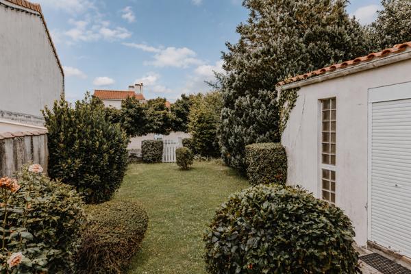 Maison
         7 pièces
        - 98 m² 299 000 € *