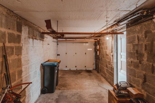 Maison
         7 pièces
        - 98 m² 299 000 € *