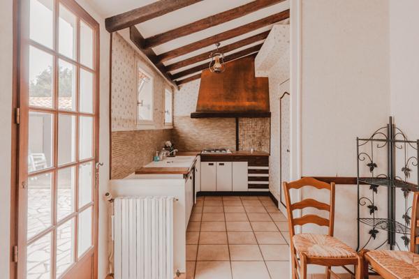 Maison
         7 pièces
        - 98 m² 299 000 € *