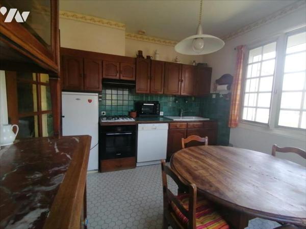 PAVILLON SUR SOUS SOL