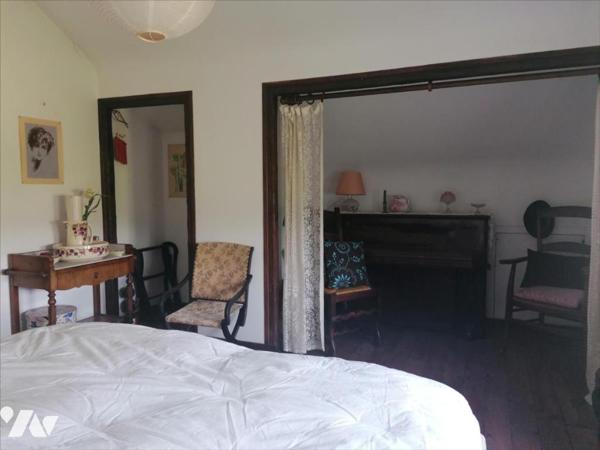 PAVILLON SUR SOUS SOL