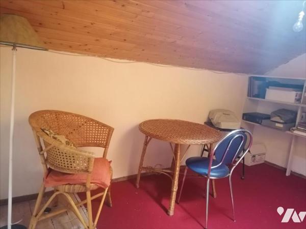 PAVILLON SUR SOUS SOL