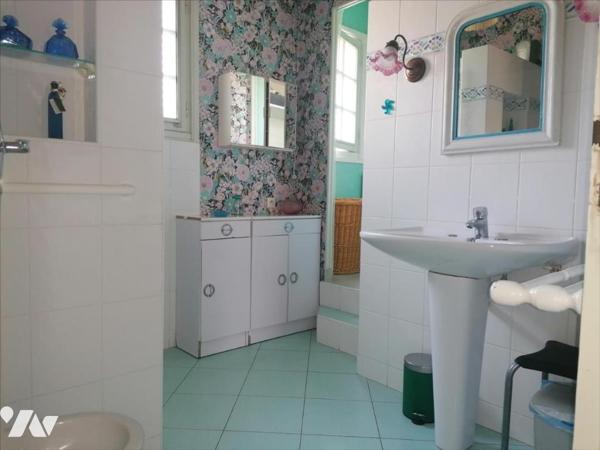 PAVILLON SUR SOUS SOL