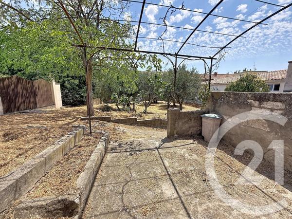 Maison à vendre  3 pièces - 72,15 m 2   CHATEAURENARD  - 13