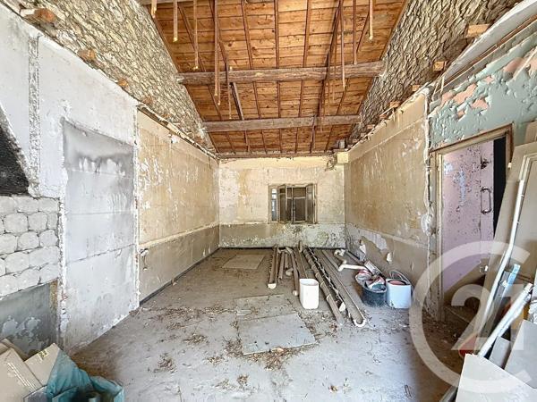 Maison à vendre  3 pièces - 72,15 m 2   CHATEAURENARD  - 13