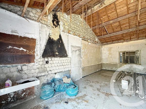 Maison à vendre  3 pièces - 72,15 m 2   CHATEAURENARD  - 13
