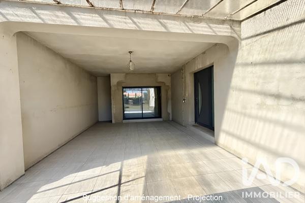 Maison à vendre 8 pièces 192,21 m² Soleymieux