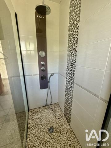 Maison à vendre 8 pièces 192,21 m² Soleymieux