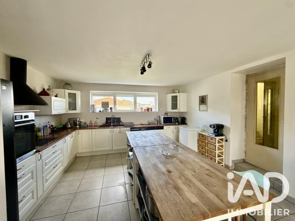 Maison à vendre 8 pièces 192,21 m² Soleymieux