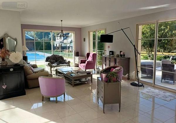Achat - Maison | Maison individuelle Laval 53000 9 pièces 216 m 2 5010 m 2