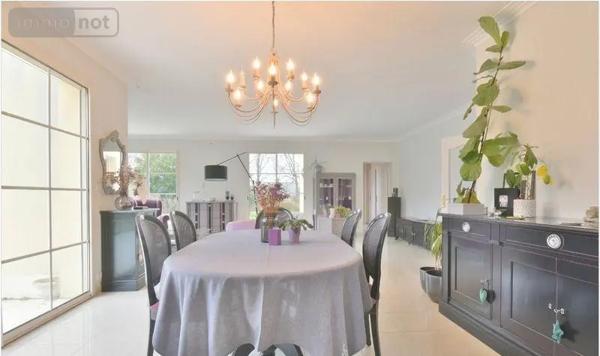Achat - Maison | Maison individuelle Laval 53000 9 pièces 216 m 2 5010 m 2