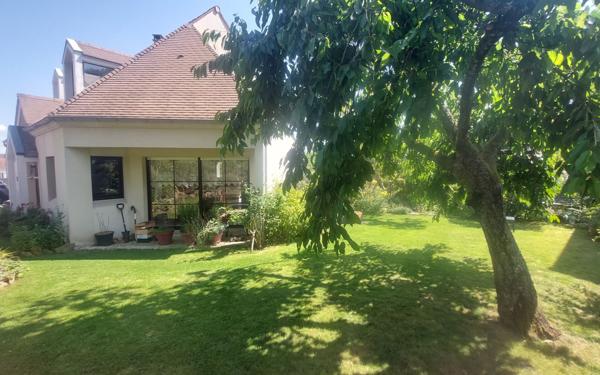 Maison à vendre    5 pièces • 142,53 m2 Bouffémont