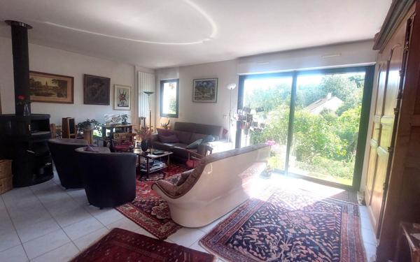 Maison à vendre    5 pièces • 142,53 m2 Bouffémont