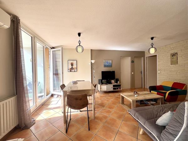 Chateau gombert (13013) 13013 MARSEILLE - Les Olives / Appartement 3 pièces 61m2, 2 balcons, cave et un parking privé.