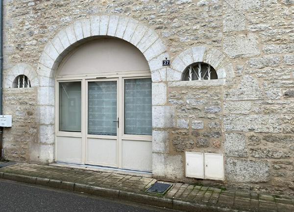 Appartement à louer  1 pièce • 41,88 m2 Septfonds