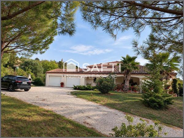 Très belle villa avec piscine