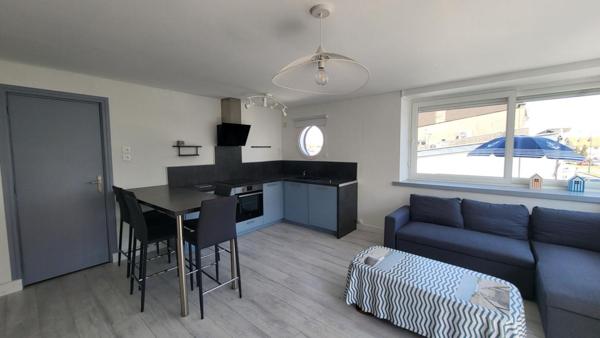 BELLE MAISON MODERNE 3 CHAMBRES, JARDIN,GARAGE