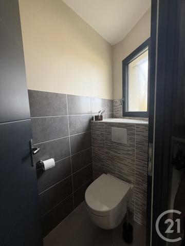 Maison à vendre  4 pièces - 119,46 m2 SAINTES - 17