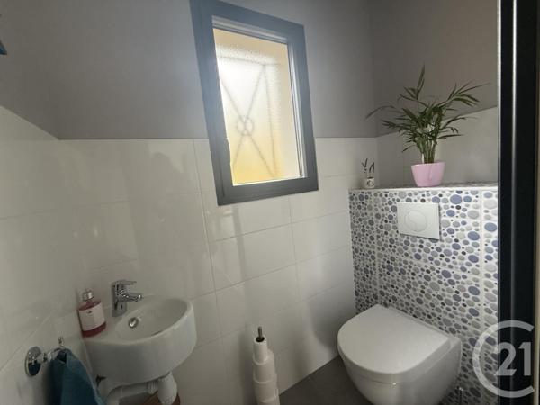 Maison à vendre  4 pièces - 119,46 m2 SAINTES - 17