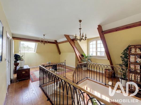 Maison à vendre 9 pièces 209,86 m² Mont-de-Marsan