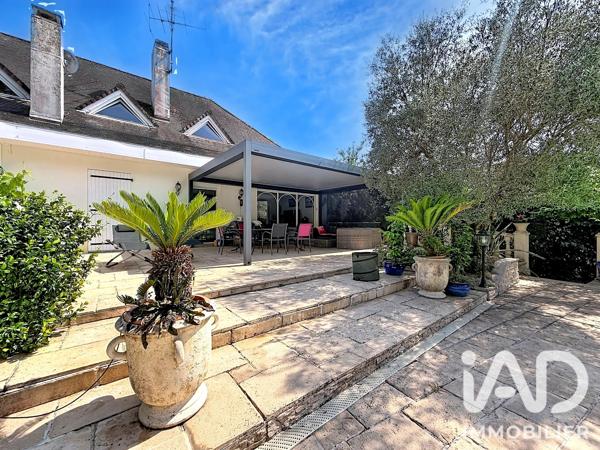 Maison à vendre 9 pièces 209,86 m² Mont-de-Marsan