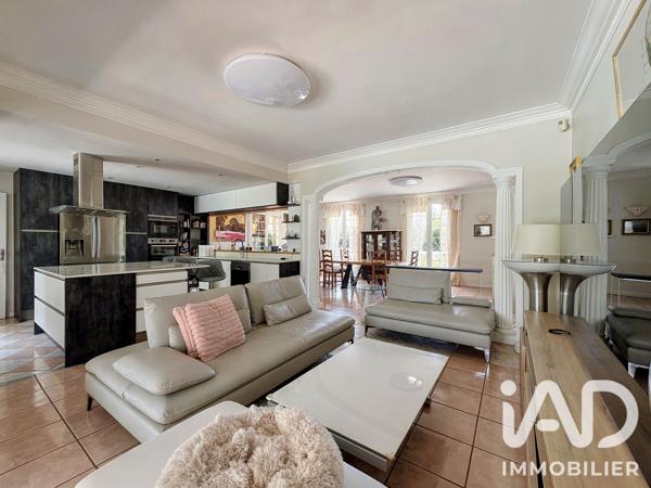 Maison à vendre 9 pièces 209,86 m² Mont-de-Marsan