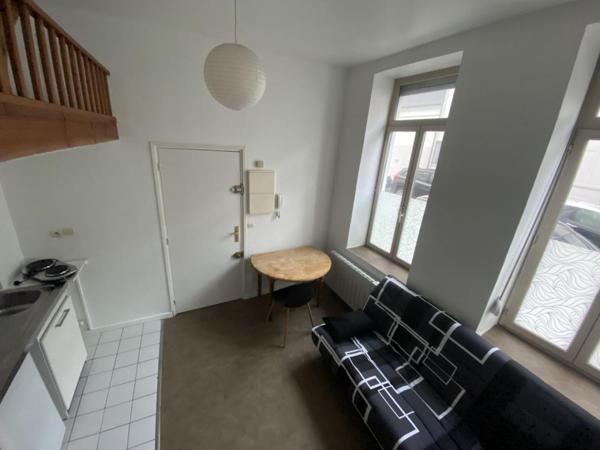 A LOUER : T1 à LILLE • • 500 € CC • Réf. G270-1G