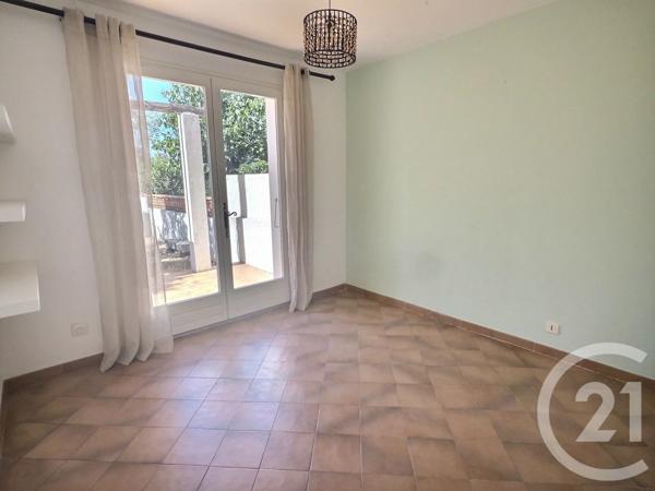 Maison à vendre  3 pièces - 58,09 m 2   LA LONDE LES MAURES  - 83