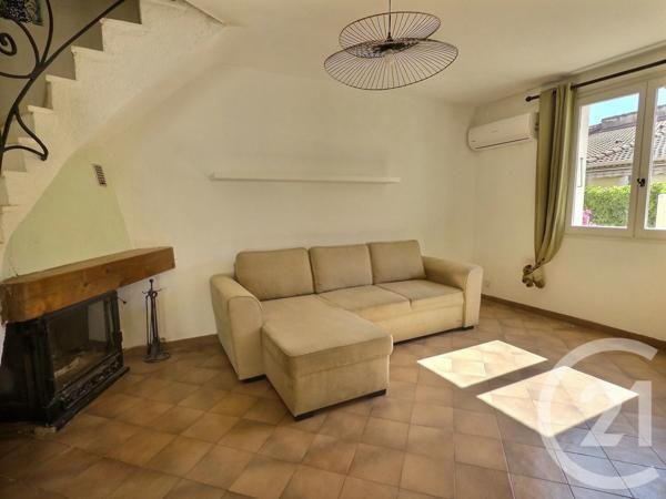 Maison à vendre  3 pièces - 58,09 m 2   LA LONDE LES MAURES  - 83
