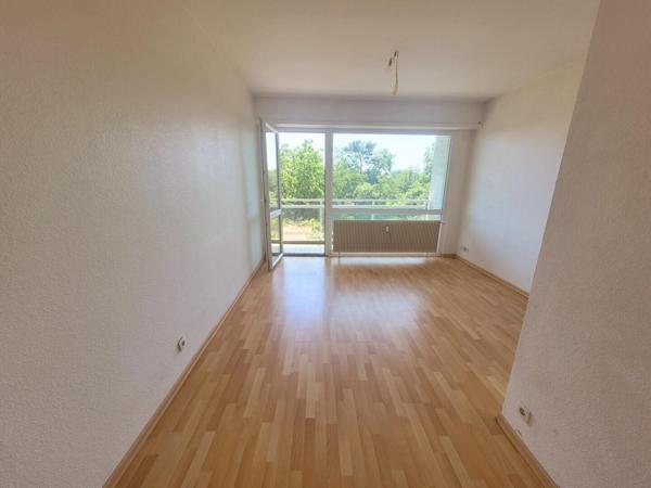 Appartement 1 pièce avec terrasse, garage et grenier