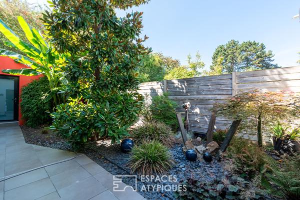 Maison d’architecte avec terrasses et jardin