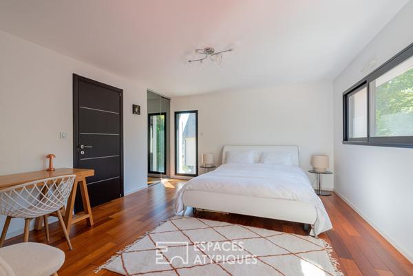 Maison d’architecte avec terrasses et jardin