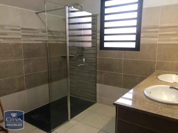 Maison à louer 4 pièces 104.95m² Sainte-Marie (97438)