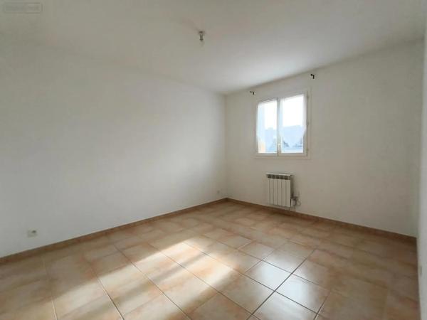 Location - Maison Ézy-sur-Eure 27530 4 pièces 87 m 2 20 m 2